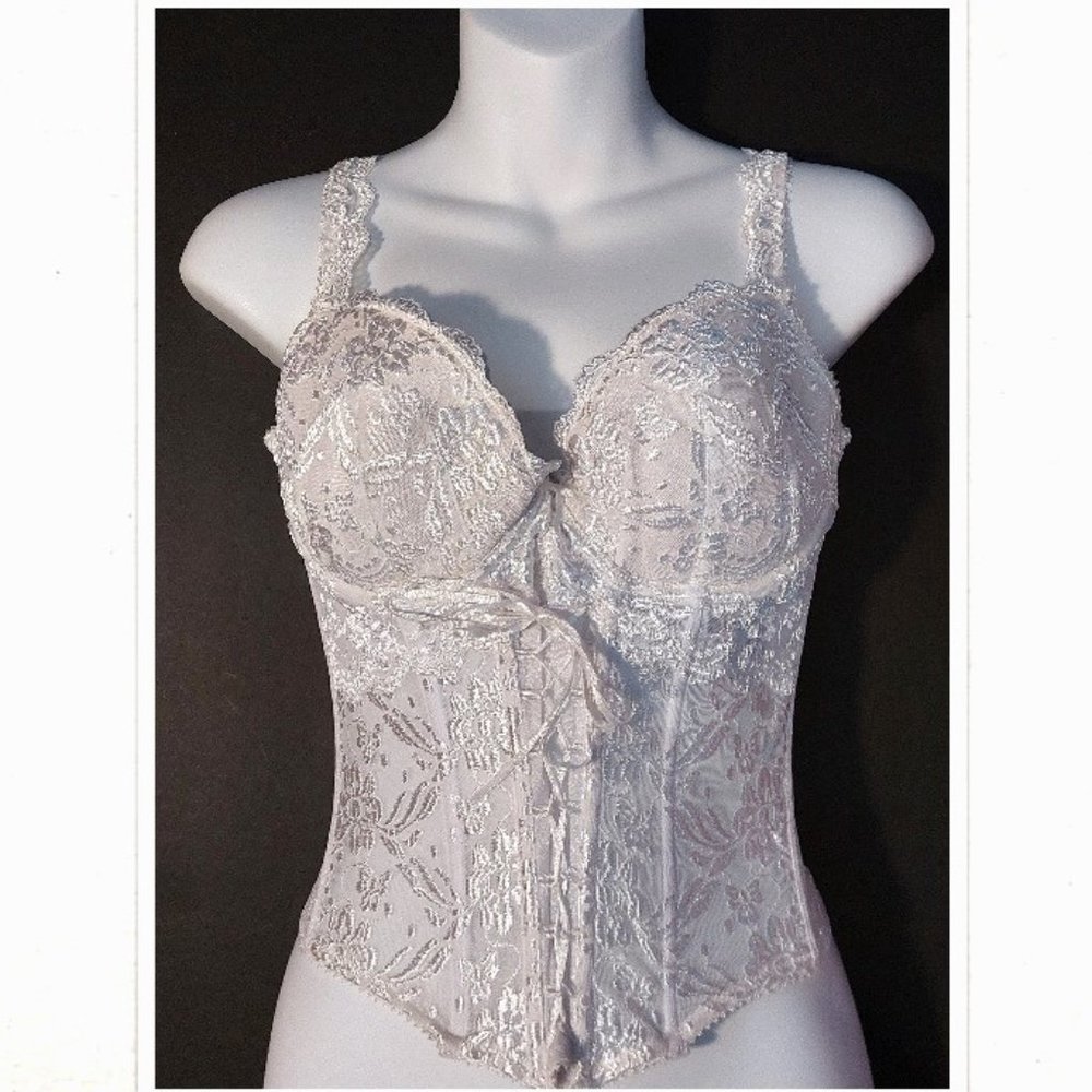 Roselle by La Vie en Rose White Corset Bra Top size 36D -NWT